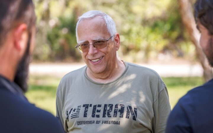 El hermano de León XIV, simpatizante de Trump, espera que 'no se politice' al nuevo Papa El hermano de León XIV, simpatizante de Trump, espera que 'no se politice' al nuevo Papa