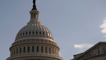 Cámara de Representantes de EU aprueba la ley fiscal de Trump