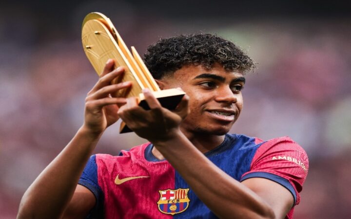 Renueva Lamine Yamal con Barcelona hasta el 2031 | Video