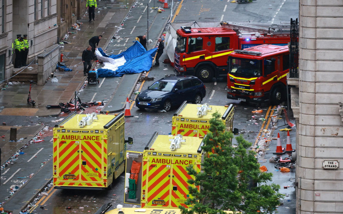 Suman 24 cargos al autor del atropello masivo en celebración de la Premier League Suman 24 cargos al autor del atropello masivo en celebración de la Premier League