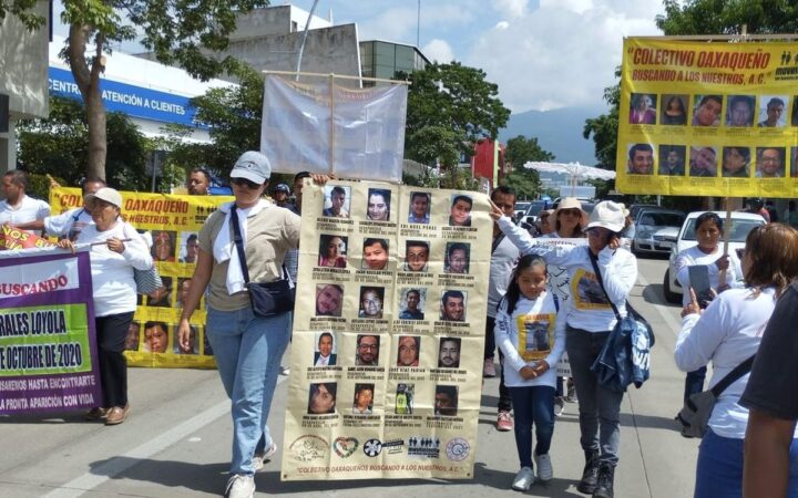 Este 10 de mayo 'no es de celebración, es de búsqueda de hijas e hijos': Madres  buscadoras de Oaxaca | Aristegui Noticias