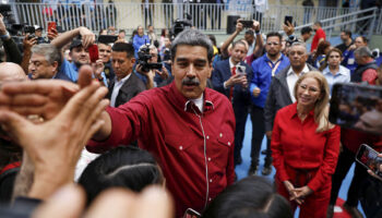 Elecciones Venezuela: el chavismo extiende su control territorial mientras la oposición denuncia alta abstención
