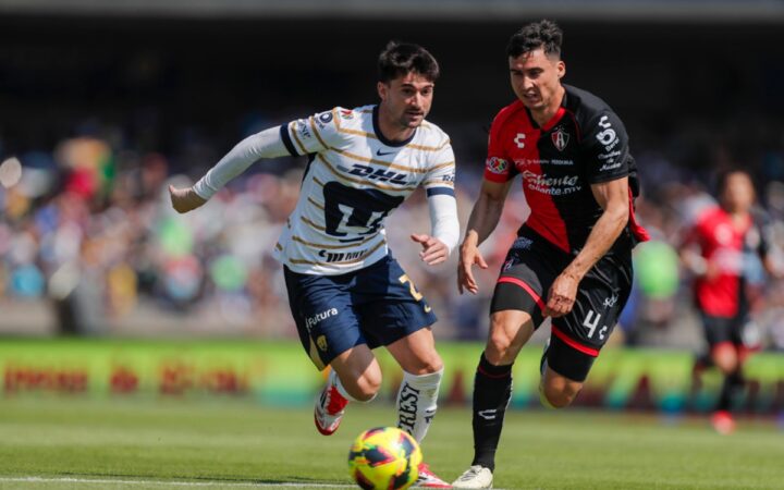 Pumas y Atlas imposibilitados para fichar jugadores tras sanción de FIFA Pumas y Atlas imposibilitados para fichar jugadores tras sanción de FIFA