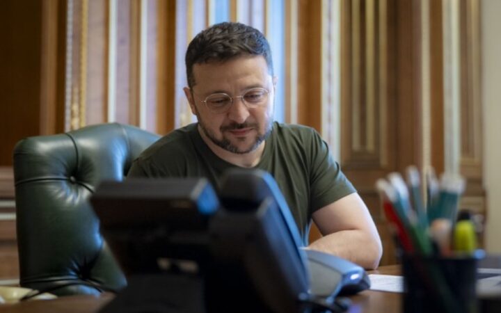 Zelenski, primer líder extranjero en hablar con León XIV | Video Zelenski, primer líder extranjero en hablar con León XIV | Video