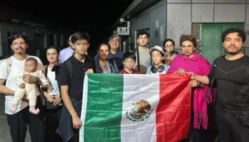 Evacúan a mexicanos de Irán; 'puertas abiertas' para abandonar Israel: SRE