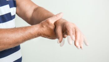 Crean un bolígrafo con IA que puede detectar la enfermedad de Parkinson