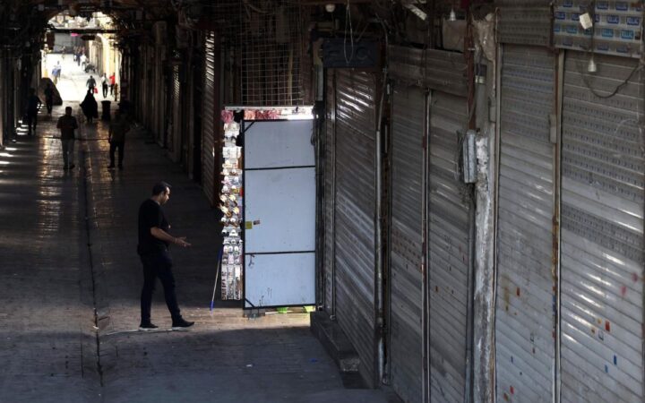Teherán, una ciudad fantasma tras cinco días de bombardeos Teherán, una ciudad fantasma tras cinco días de bombardeos