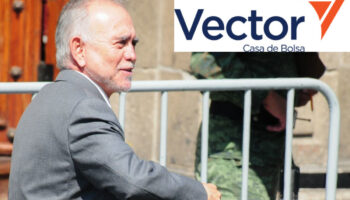 PAN denuncia a Vector y Alfonso Romo ante la FGR