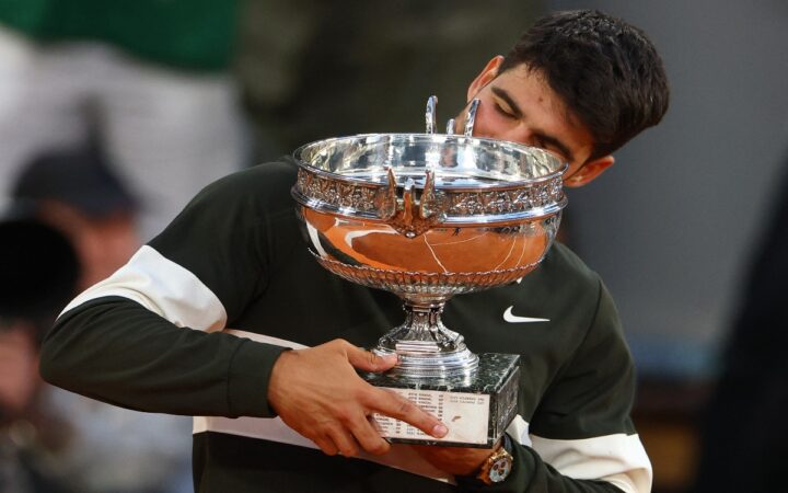 Vence Alcaraz a Sinner en maratónica Final de Roland Garros 2025 | Video Vence Alcaraz a Sinner en maratónica Final de Roland Garros 2025 | Video