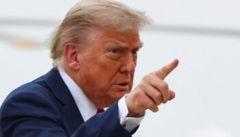 Trump ordena intensificar deportaciones en NY, Chicago y Los Ángeles