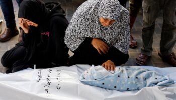 EU sanciona a 4 juezas de la CPI por investigar a Israel; Corte afirma que busca socavar su independencia