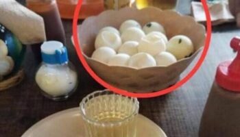 Funcionario ambiental de Oaxaca presume que comió huevo de tortuga