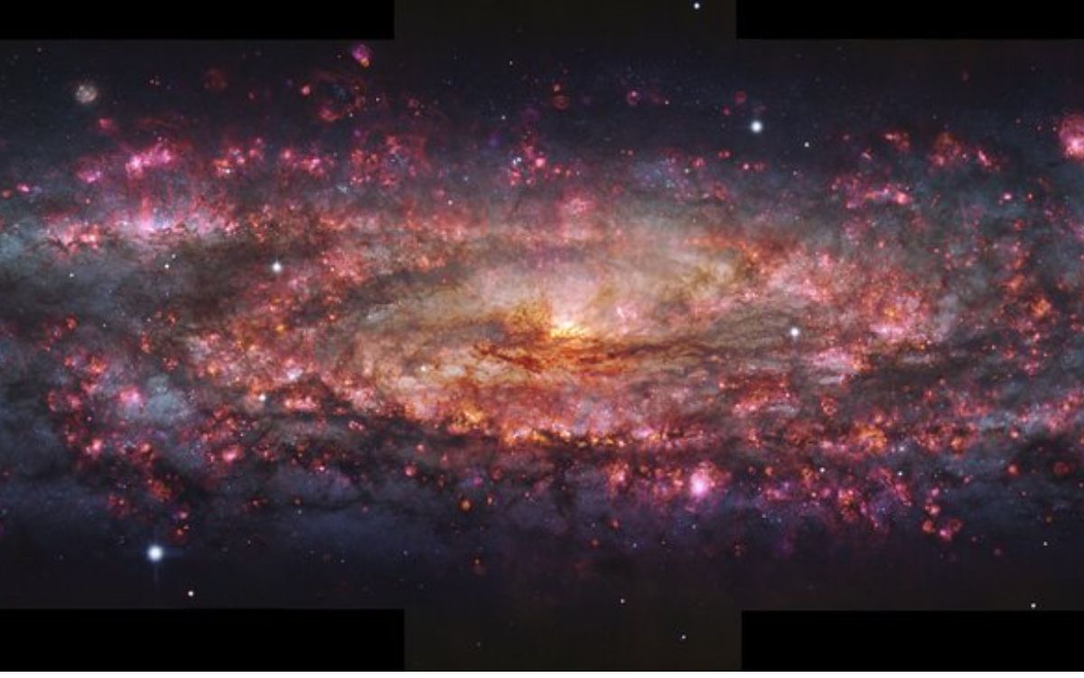 Una galaxia de mil colores es capturada a gran detalle Una galaxia de mil colores es capturada a gran detalle