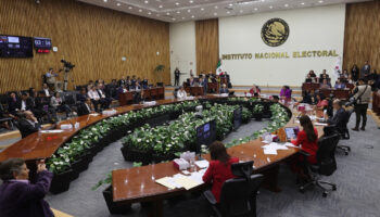 INE valida elección judicial en votación dividida y llamado a indagar ‘acordeones’