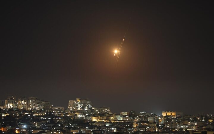 Israel: 'Irán cruzó líneas rojas'; 'No aceptamos llamada a la moderación', responde ministro iraní Israel: 'Irán cruzó líneas rojas'; 'No aceptamos llamada a la moderación', responde ministro iraní