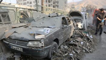Más de 70 muertos y 300 heridos en los ataques israelíes en Irán: Medios