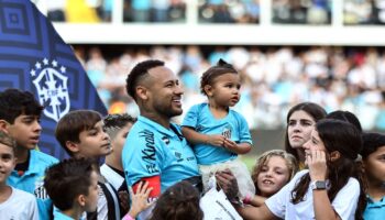 Renueva contrato Neymar Jr con Santos de Brasil hasta finales de año | Video