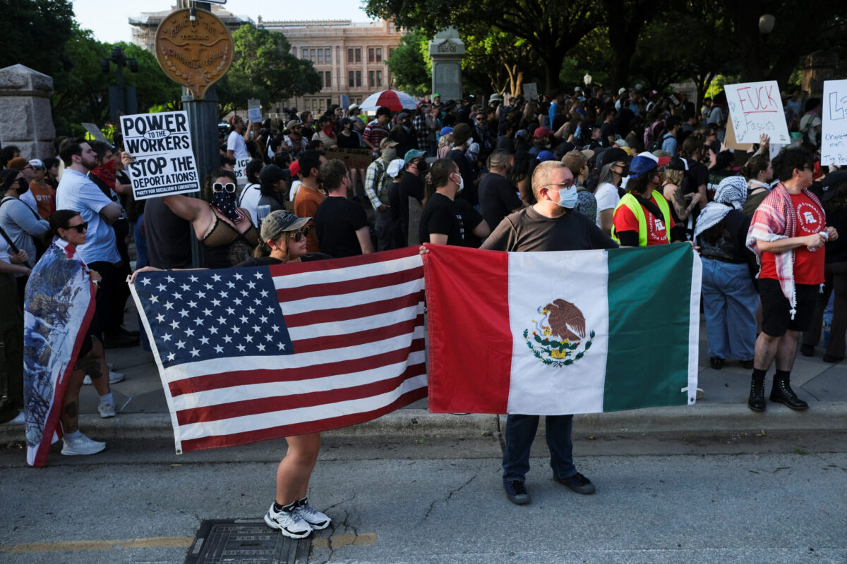 'El racismo y la xenofobia están en la punta del cañón': CHIRLA | Entérate 'El racismo y la xenofobia están en la punta del cañón': CHIRLA | Entérate