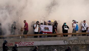 Protestas en Los Ángeles se le salieron de las manos a Trump: investigador | Entérate