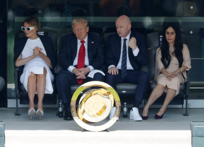 Donald Trump, presidente de Estados Unidos, y Gianni Infantino, presidente de la FIFA, encabezan este domingo el palco del MetLife Stadium, de East Rutherford, Nueva Jersey, escenario de la Final del 