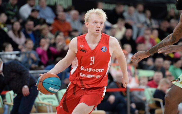 Detienen a basquetbolista ruso implicado en ciberataques contra EU Detienen a basquetbolista ruso implicado en ciberataques contra EU