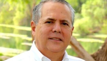 Ordenan restituir a Alcalde de Ahome, Sinaloa, acusado de presunto desvío en renta de patrullas: Abogado