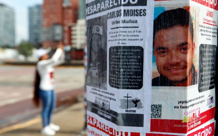 Periodistas en México abren plataforma para identificar prendas de personas desaparecidas Periodistas en México abren plataforma para identificar prendas de personas desaparecidas