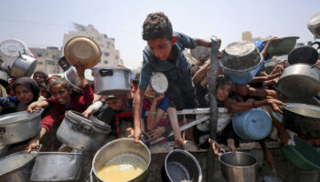 Un tercio de niños en el norte de Gaza sufren desnutrición severa y no sobrevivirán: ONU