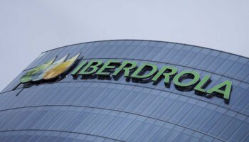 Ganancia de Iberdrola cae 13.8 % tras dejar de contar ingresos por desinversión en México