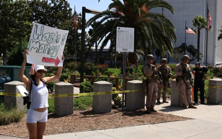 Pentágono retira a 2 mil soldados de la Guardia Nacional de Los Ángeles por protestas contra redadas
