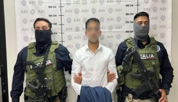 Detienen a ejecutivo de Banca Afirme; nunca construyó planta solar avalada por AMLO