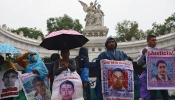 Caso Ayotzinapa | Sheinbaum presentará 'nuevas líneas de investigación': Vidulfo Rosales