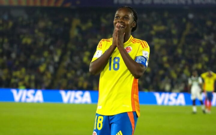 Linda Caicedo, la niña que sólo quería jugar al fútbol Linda Caicedo, la niña que sólo quería jugar al fútbol