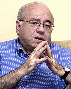 El escritor Luis Fernando Verissimo, uno de los autores más populares y respetados de la literatura brasileña, falleció en la madrugada del sábado en un hospital de Rio Grande do Sul, donde había
