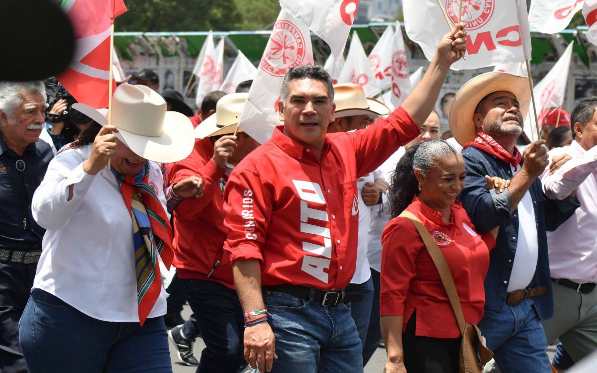 '¡Alito no está solo! PRI se manifiesta tras confrontación con Noroña en el Senado '¡Alito no está solo! PRI se manifiesta tras confrontación con Noroña en el Senado