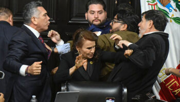 Aristegui en Vivo: Por 'no cumplir acuerdo', 'Alito' arremete contra Noroña; exigen desafuero y presentan denuncias (28/08/2025)