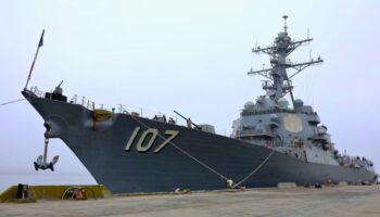 'The Washington Post' revela envío de ocho buques de guerra de EE. UU. cerca de Venezuela: Esquivel | Video