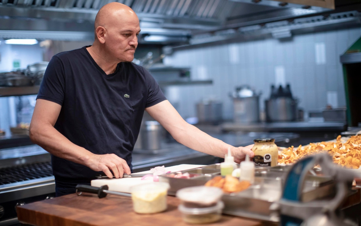 El chef mexicano 'Lalo' García, de migrante 2 veces deportado a ganar una estrella Michelin El chef mexicano 'Lalo' García, de migrante 2 veces deportado a ganar una estrella Michelin