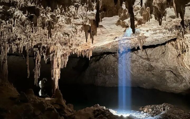Estalagmitas de una cueva en Yucatán revelan cuánto duró la sequía durante el colapso maya Estalagmitas de una cueva en Yucatán revelan cuánto duró la sequía durante el colapso maya