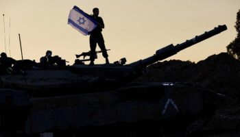 El ejército israelí se prepara para reubicar a residentes en el sur de Gaza, según portavoz militar