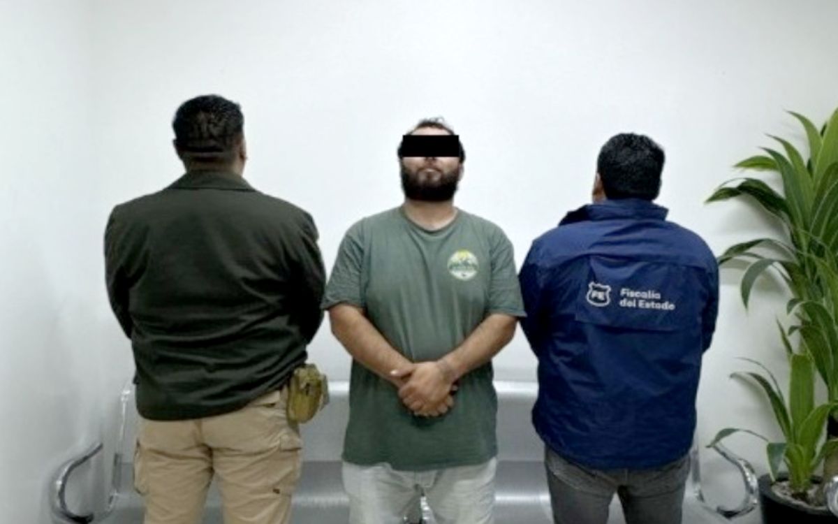 Fugitivo estadounidense buscado por el FBI fue detenido en Jalisco y deportado a EU Fugitivo estadounidense buscado por el FBI fue detenido en Jalisco y deportado a EU