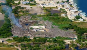 Arturo Islas denuncia basurero ilegal dentro de Reserva de la biosfera de Celestún