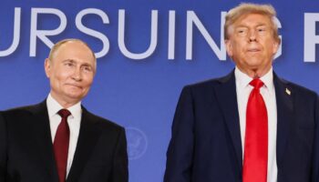 Sin acuerdo sobre Ucrania, Putin y Trump terminan reunión
