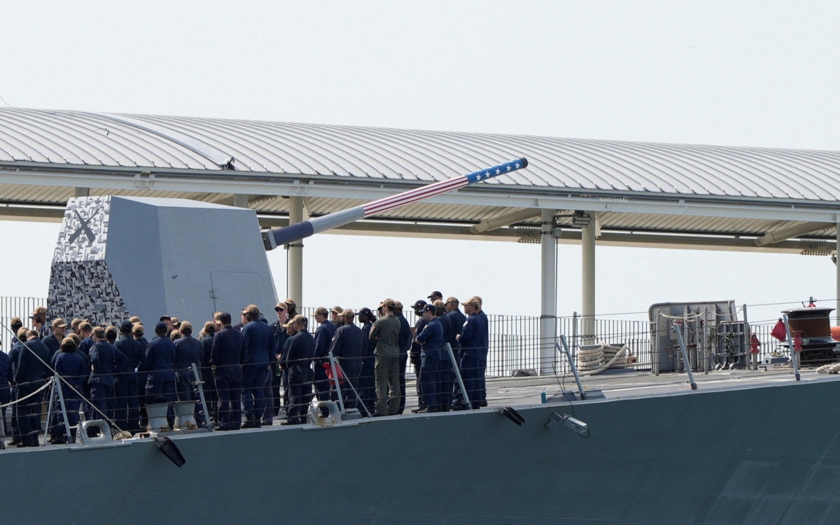Buque lanzamisiles de Estados Unidos está en Panamá en 'visita de cortesía' Buque lanzamisiles de Estados Unidos está en Panamá en 'visita de cortesía'