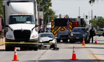 Un agente de ICE mata a tiros a un hombre que se resistía al arresto en el área de Chicago
