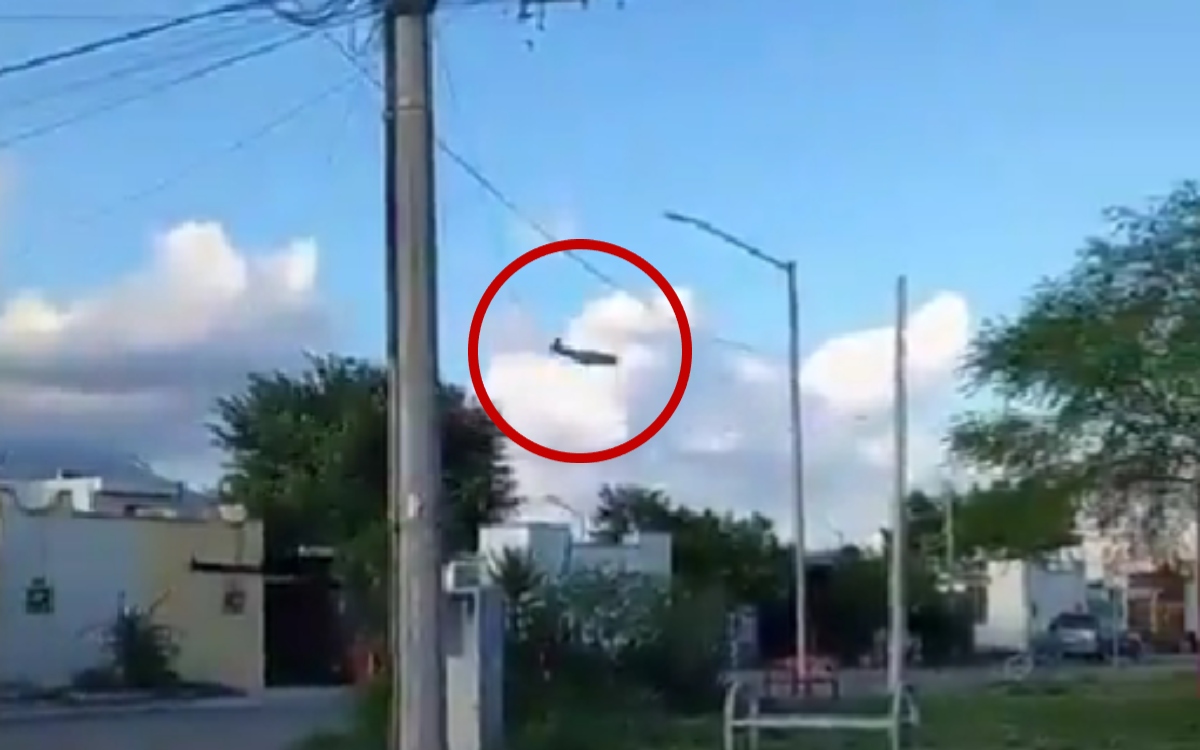 Mueren conductora de TV tras desplome de avioneta en Parque Industrial, Nuevo León | Video