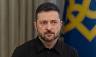 Ucrania se prepara para exportar armas de fabricación propia, dice Zelenski