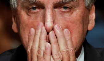 Dan 27 años y tres meses de cárcel a Bolsonaro por intento de golpe de Estado