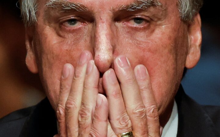 Dan 27 años y tres meses de cárcel a Bolsonaro por intento de golpe de Estado Dan 27 años y tres meses de cárcel a Bolsonaro por intento de golpe de Estado