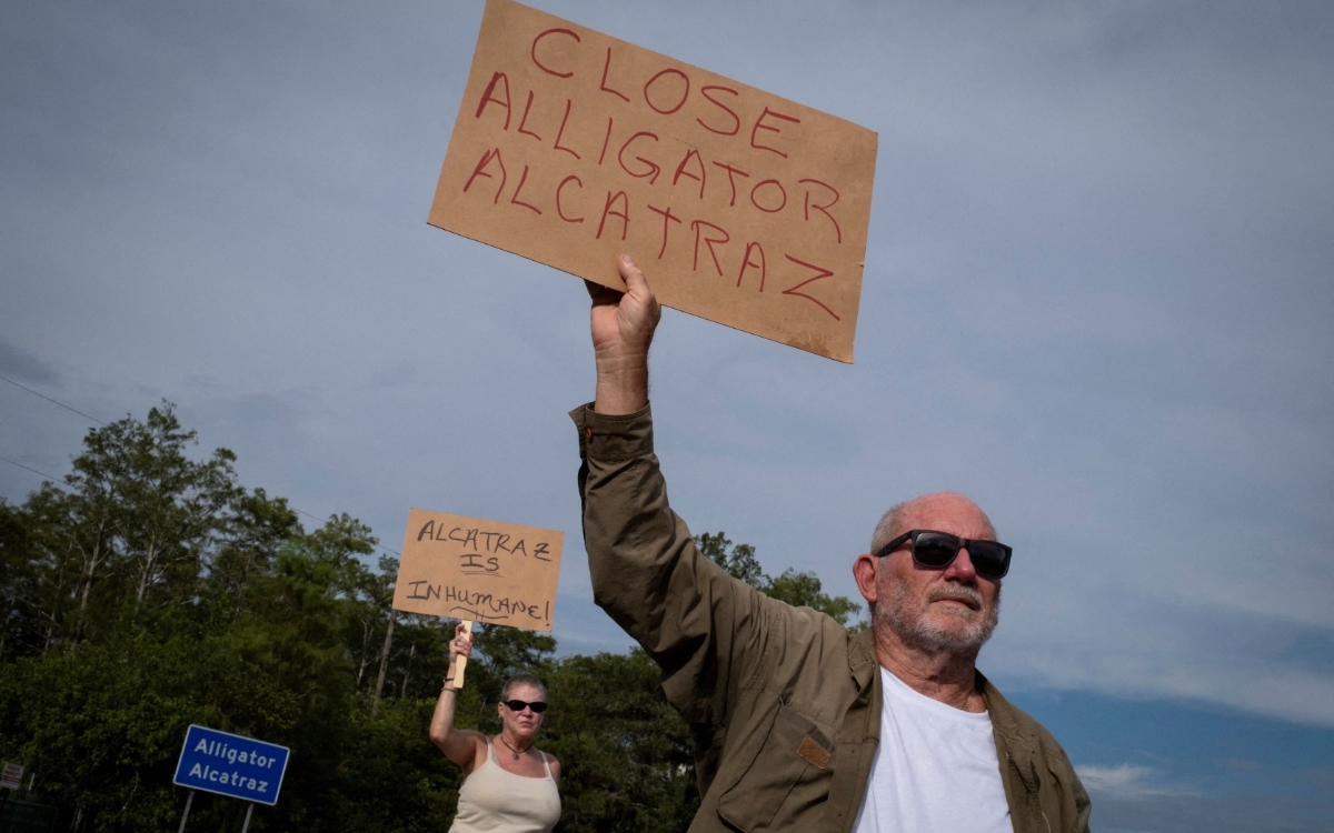 Corte de Apelaciones suspende la orden para desmantelar 'Alligator Alcatraz' Corte de Apelaciones suspende la orden para desmantelar 'Alligator Alcatraz'